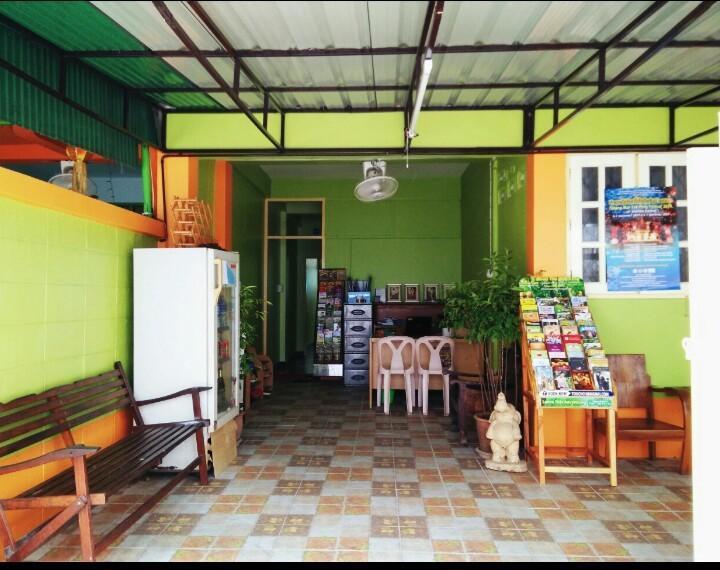 Nalin Guesthouse Чиангмай Екстериор снимка